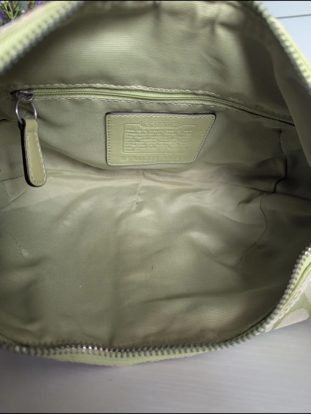 Coach Soho Signature SmallHobo bag from the Y2K era - Picture 9 of 11